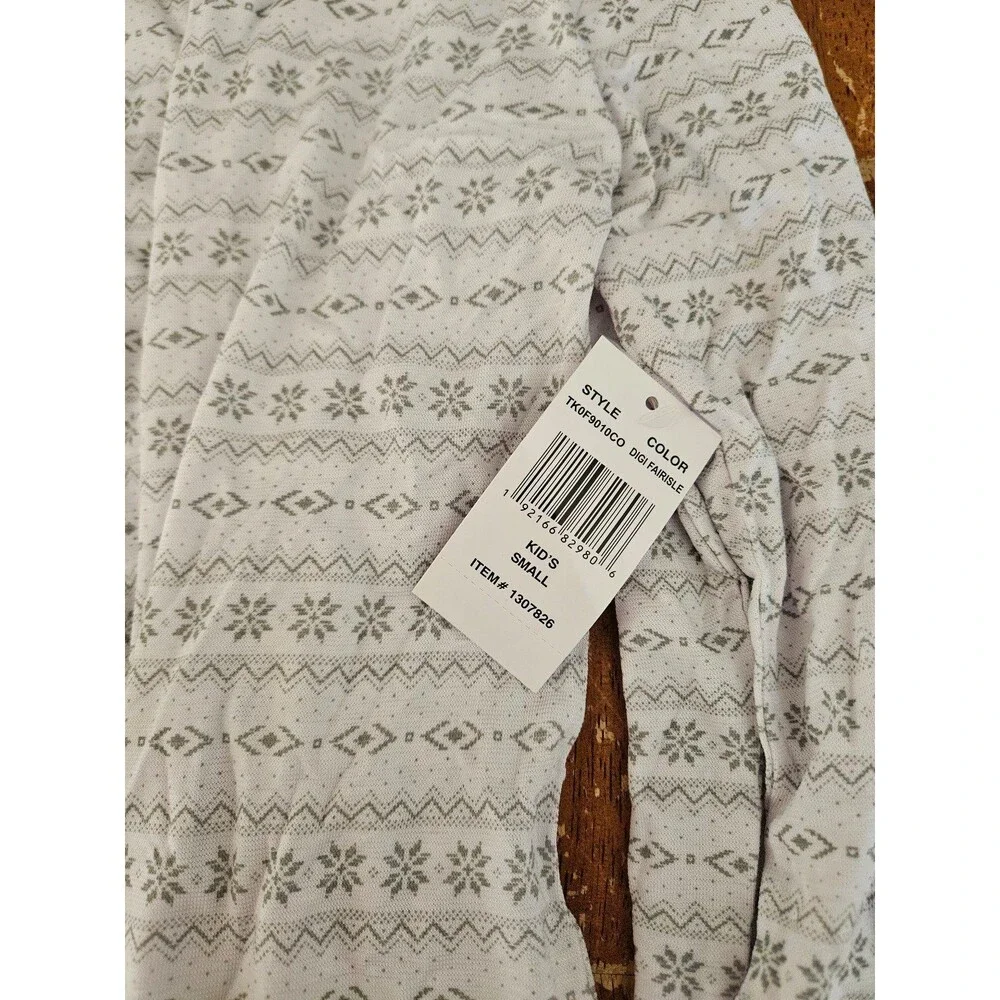 32 Degrees Heat Set Kids Size Small Base Layer Top and Bottom Long Johns Pajamas